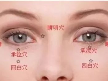 七载孤影，一眸守望：无名老人住院七年的坚守与希望