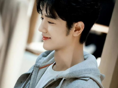 肖战、彭昱畅、周依然：作品中的谨制印记