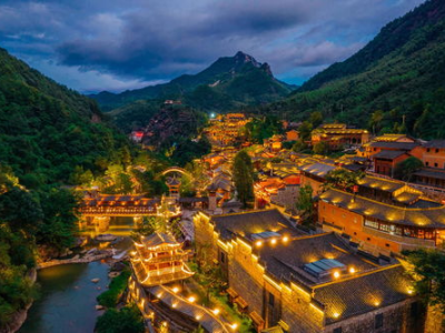 望仙谷景区火灾：紧急救援与事故原因调查进行中